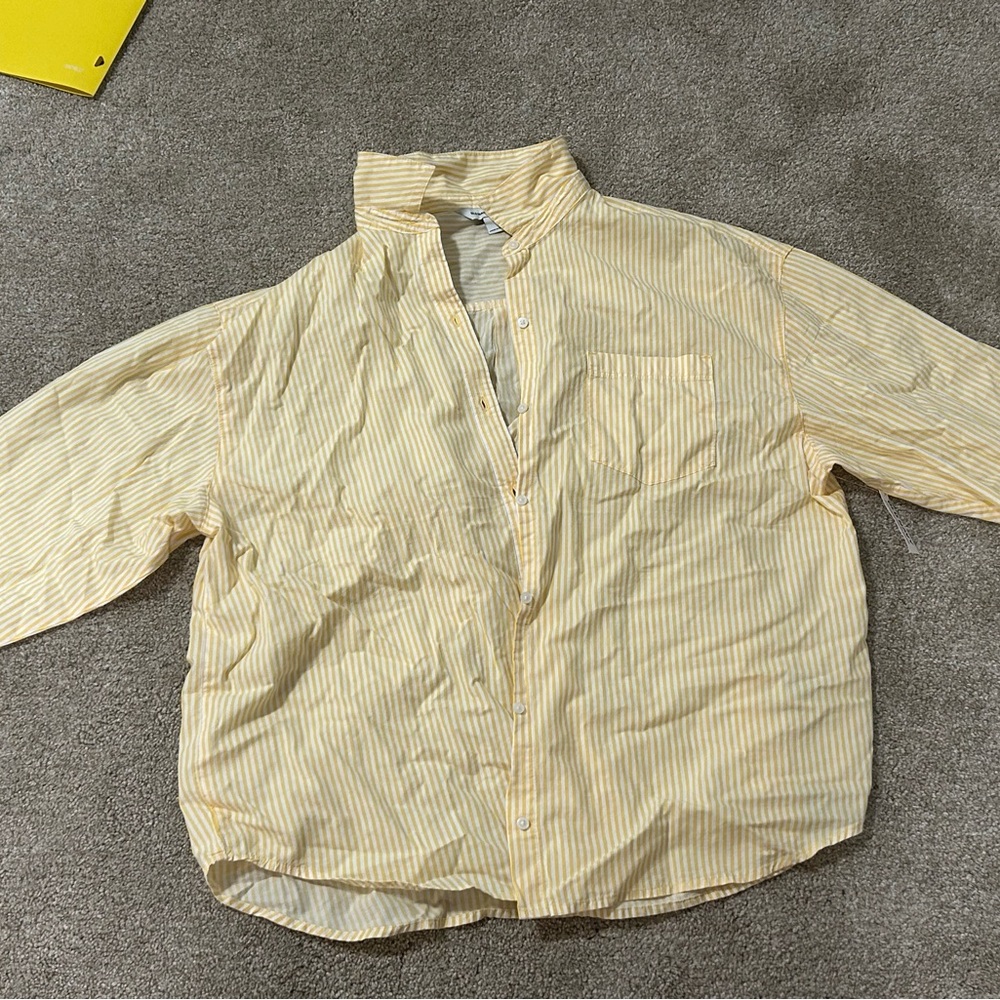 Old Navy Yellow Casual Button Down Shirt